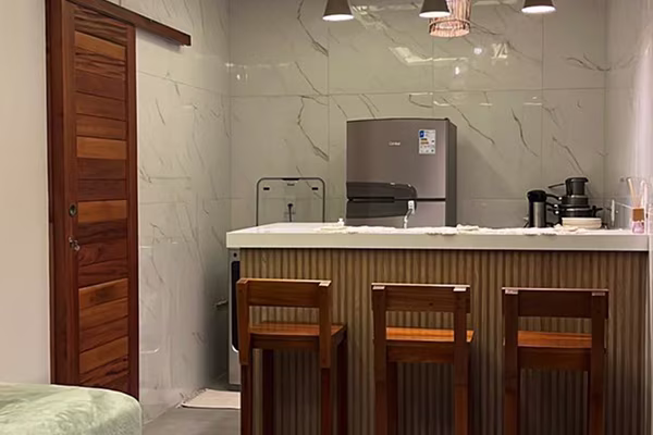 viladadivajeri-acomodacoes-em-jeri-apartamento-com-varanda-foto2